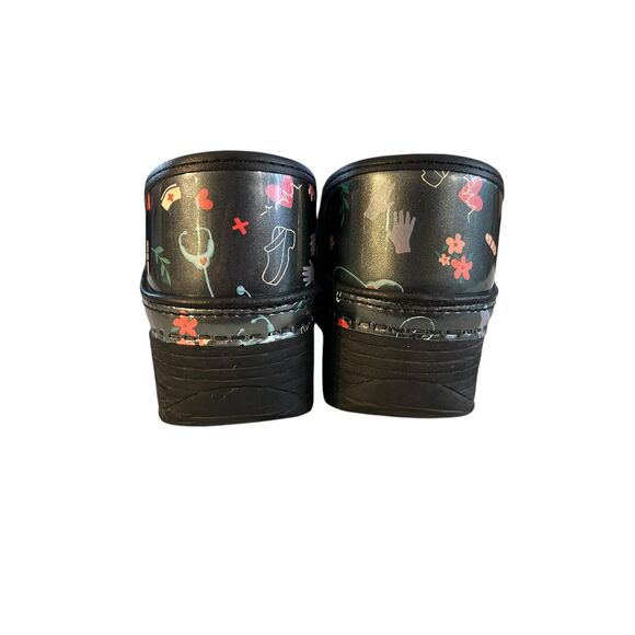 Dansko LT Pro Hero Patent Clogs Size 38 (US 8) - Picture 5 of 8